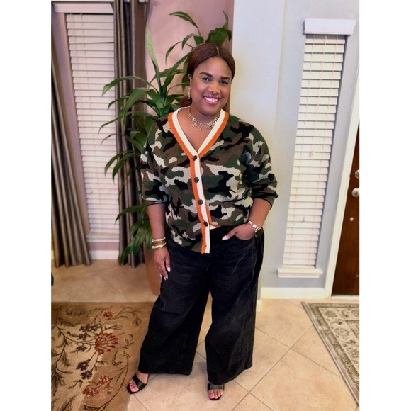 KBB KAHLANA Target Womens XS Extra Small The Slouchy Cardigan Olive Camo Sweater - Picture 9 of 10